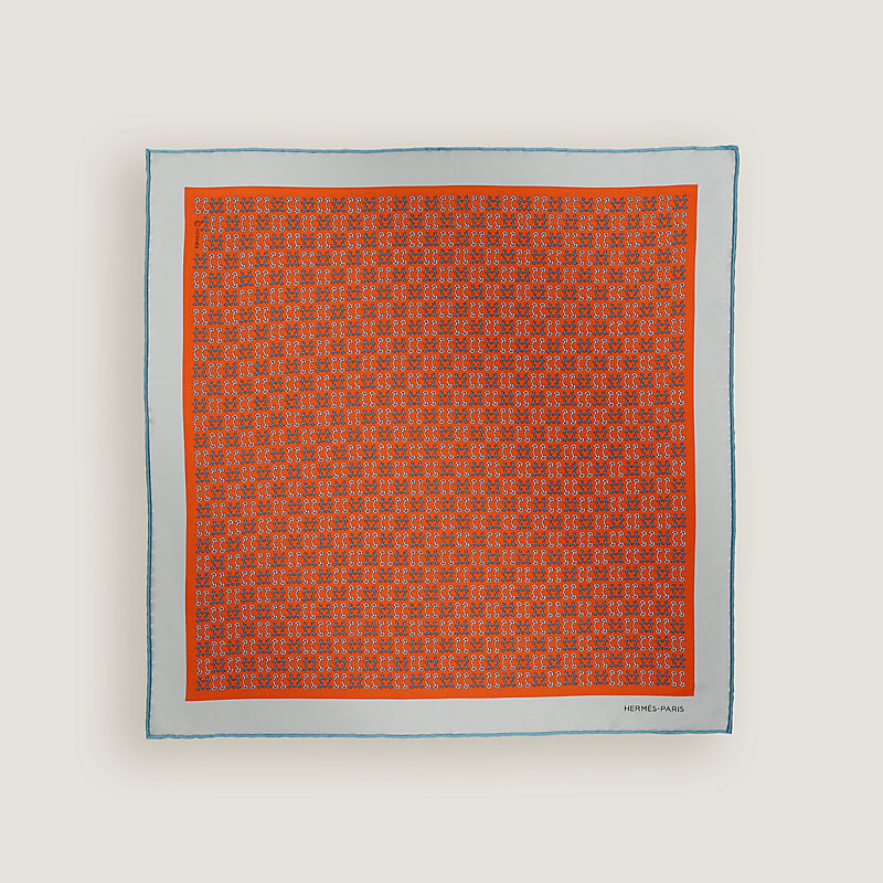 ポケットチーフ 45 cm 《Hモール》 - オレンジ | Hermès - エルメス